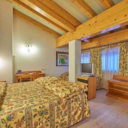 Hotel Bonapace ***S Madonna Εξωτερικό φωτογραφία